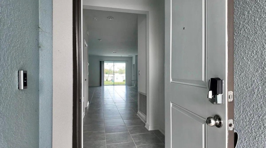 DAVENPORT, Florida 33837, 4 Bedrooms Bedrooms, ,3 BathroomsBathrooms,Residential,For Sale,WATERFALL,0,MFRS5140478