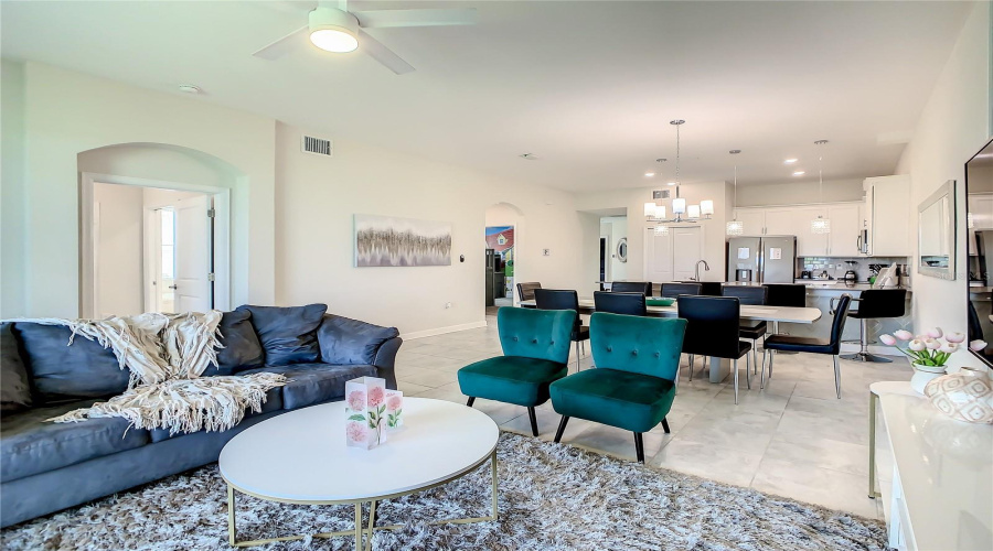 DAVENPORT, Florida 33896, 3 Bedrooms Bedrooms, ,2 BathroomsBathrooms,Residential,For Sale,OCEAN COURSE,0,MFRO6367282
