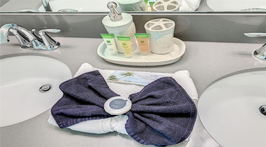 DAVENPORT, Florida 33896, 3 Bedrooms Bedrooms, ,2 BathroomsBathrooms,Residential,For Sale,OCEAN COURSE,0,MFRO6367282