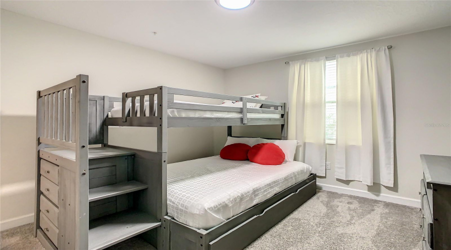 DAVENPORT, Florida 33896, 3 Bedrooms Bedrooms, ,2 BathroomsBathrooms,Residential,For Sale,OCEAN COURSE,0,MFRO6367282