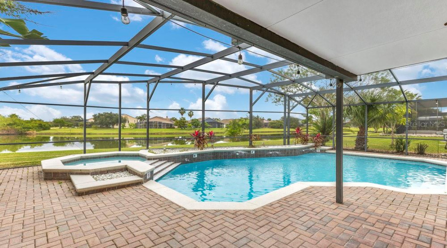 KISSIMMEE, Florida 34746, 4 Bedrooms Bedrooms, ,2 BathroomsBathrooms,Residential,For Sale,PUTTER,0,MFRO6367033