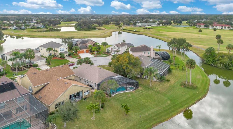 KISSIMMEE, Florida 34746, 4 Bedrooms Bedrooms, ,2 BathroomsBathrooms,Residential,For Sale,PUTTER,0,MFRO6367033