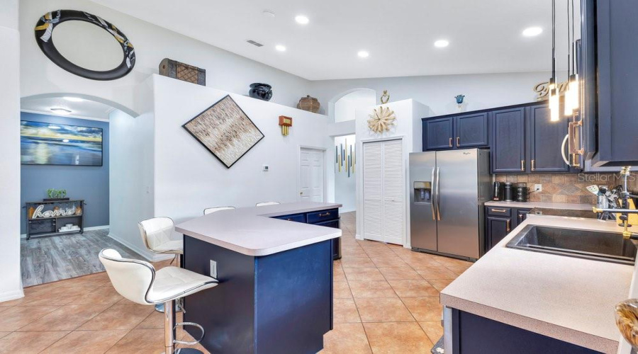 KISSIMMEE, Florida 34746, 4 Bedrooms Bedrooms, ,2 BathroomsBathrooms,Residential,For Sale,PUTTER,0,MFRO6367033