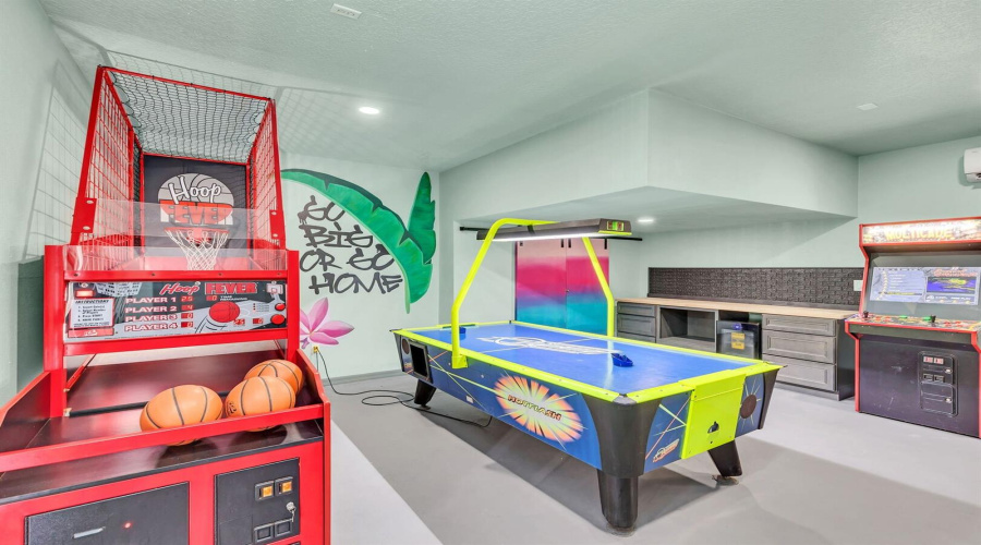 REUNION, Florida 34747, 5 Bedrooms Bedrooms, ,4 BathroomsBathrooms,Residential,For Sale,FAIRVIEW,0,MFRS5140423