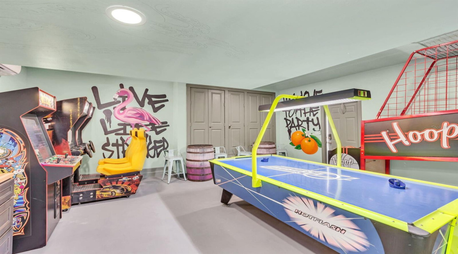 REUNION, Florida 34747, 5 Bedrooms Bedrooms, ,4 BathroomsBathrooms,Residential,For Sale,FAIRVIEW,0,MFRS5140423