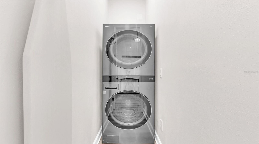 REUNION, Florida 34747, 5 Bedrooms Bedrooms, ,4 BathroomsBathrooms,Residential,For Sale,FAIRVIEW,0,MFRS5140423