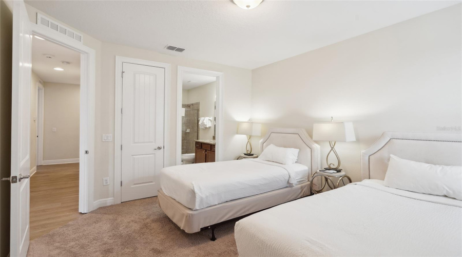 KISSIMMEE, Florida 34747, 10 Bedrooms Bedrooms, ,10 BathroomsBathrooms,Residential,For Sale,LASSO,0,MFRO6368608