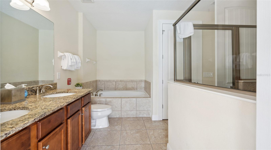 KISSIMMEE, Florida 34747, 10 Bedrooms Bedrooms, ,10 BathroomsBathrooms,Residential,For Sale,LASSO,0,MFRO6368608