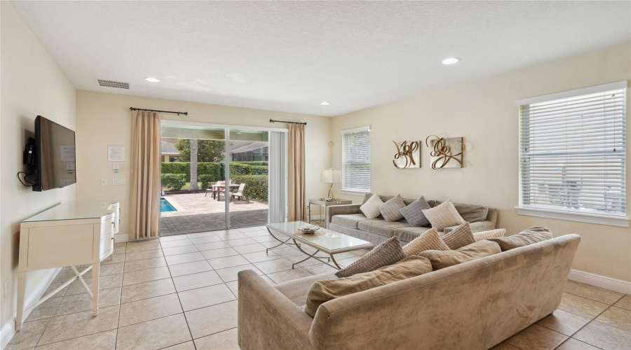 KISSIMMEE, Florida 34747, 10 Bedrooms Bedrooms, ,10 BathroomsBathrooms,Residential,For Sale,LASSO,0,MFRO6368608