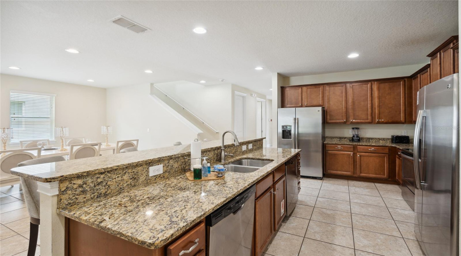 KISSIMMEE, Florida 34747, 10 Bedrooms Bedrooms, ,10 BathroomsBathrooms,Residential,For Sale,LASSO,0,MFRO6368608