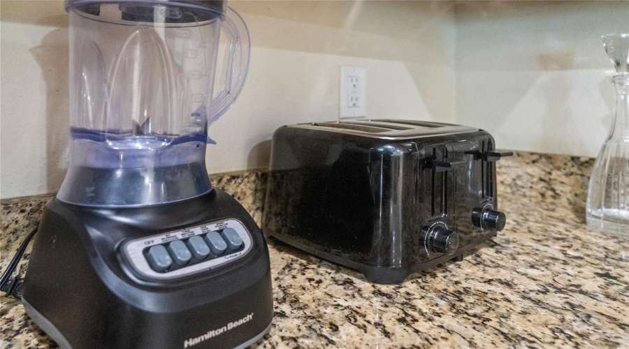 KISSIMMEE, Florida 34747, 10 Bedrooms Bedrooms, ,10 BathroomsBathrooms,Residential,For Sale,LASSO,0,MFRO6368608