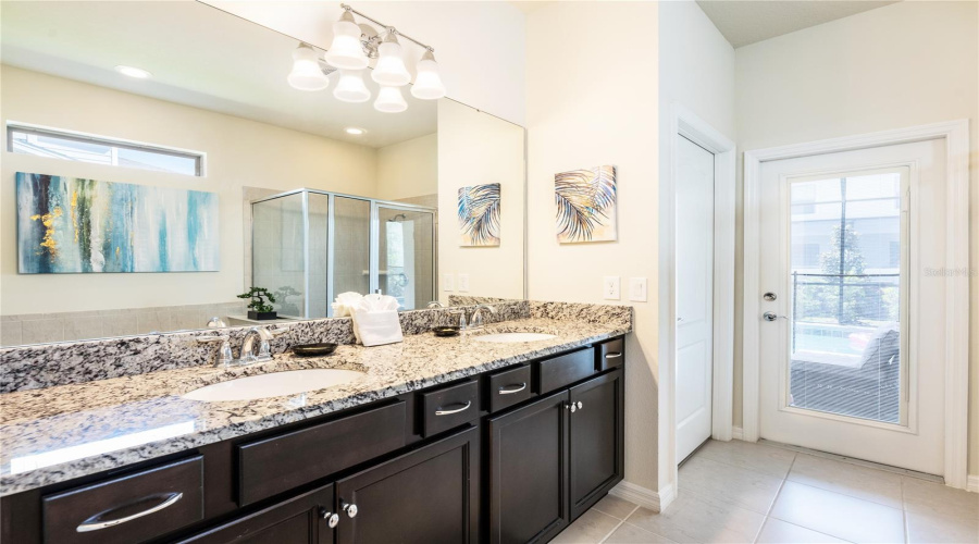 KISSIMMEE, Florida 34747, 7 Bedrooms Bedrooms, ,5 BathroomsBathrooms,Residential,For Sale,PRAGUE,0,MFRO6329265