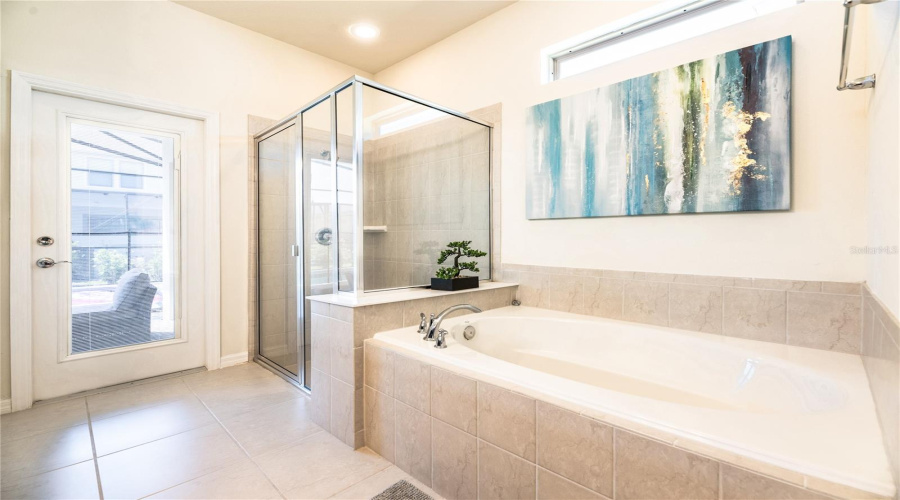 KISSIMMEE, Florida 34747, 7 Bedrooms Bedrooms, ,5 BathroomsBathrooms,Residential,For Sale,PRAGUE,0,MFRO6329265