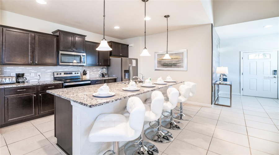 KISSIMMEE, Florida 34747, 7 Bedrooms Bedrooms, ,5 BathroomsBathrooms,Residential,For Sale,PRAGUE,0,MFRO6329265