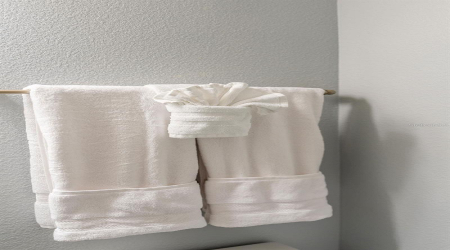 KISSIMMEE, Florida 34746, 5 Bedrooms Bedrooms, ,4 BathroomsBathrooms,Residential,For Sale,DEDICATION,0,MFRO6367374