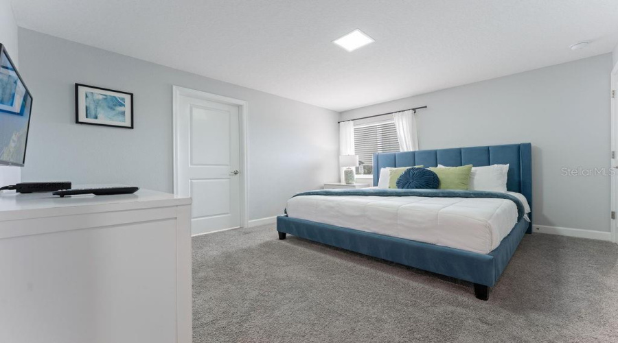 KISSIMMEE, Florida 34746, 5 Bedrooms Bedrooms, ,4 BathroomsBathrooms,Residential,For Sale,DEDICATION,0,MFRO6367374