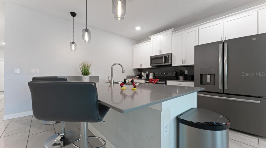 KISSIMMEE, Florida 34746, 5 Bedrooms Bedrooms, ,4 BathroomsBathrooms,Residential,For Sale,DEDICATION,0,MFRO6367374