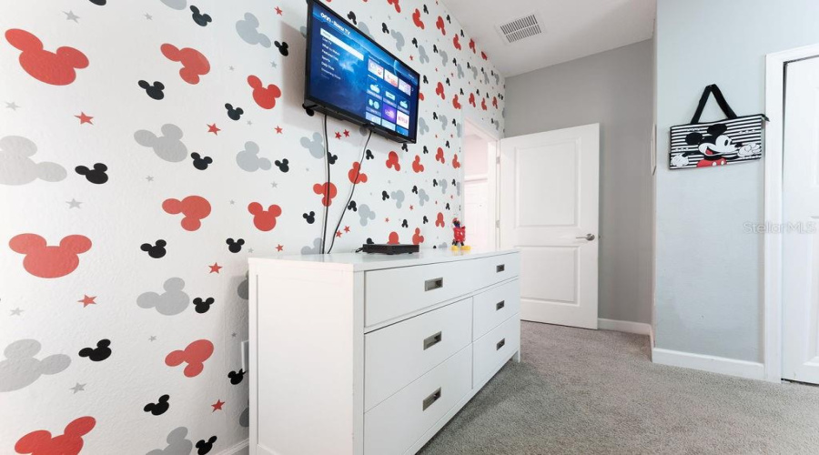 KISSIMMEE, Florida 34746, 5 Bedrooms Bedrooms, ,4 BathroomsBathrooms,Residential,For Sale,DEDICATION,0,MFRO6367374