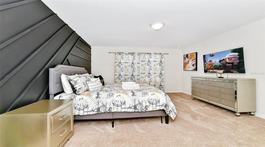 DAVENPORT, Florida 33897, 5 Bedrooms Bedrooms, ,4 BathroomsBathrooms,Residential,For Sale,PACIFIC,0,MFRS5140443