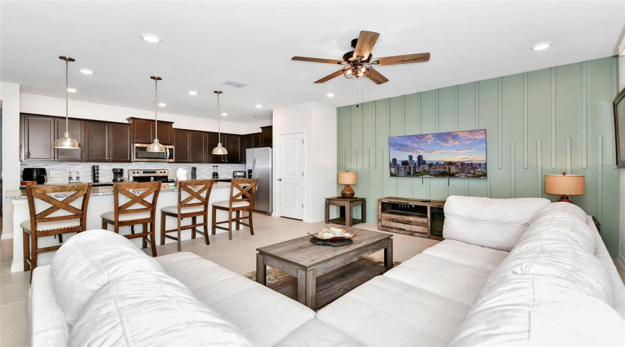 DAVENPORT, Florida 33897, 5 Bedrooms Bedrooms, ,4 BathroomsBathrooms,Residential,For Sale,PACIFIC,0,MFRS5140443