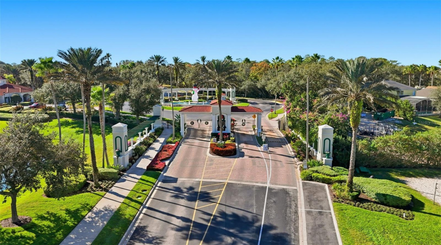 KISSIMMEE, Florida 34747, 5 Bedrooms Bedrooms, ,3 BathroomsBathrooms,Residential,For Sale,SUNRISE KEY,0,MFRTB8458096