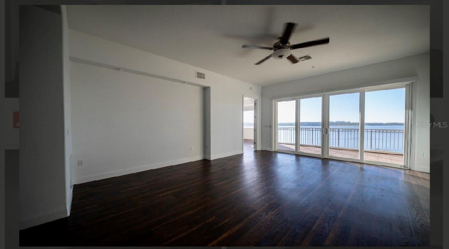 ORLANDO, Florida 32836, 3 Bedrooms Bedrooms, ,2 BathroomsBathrooms,Residential,For Sale,THE ESPLANADE,0,MFRO6366286