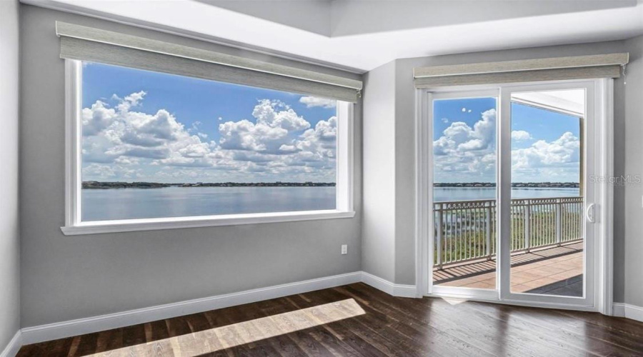 ORLANDO, Florida 32836, 3 Bedrooms Bedrooms, ,2 BathroomsBathrooms,Residential,For Sale,THE ESPLANADE,0,MFRO6366286