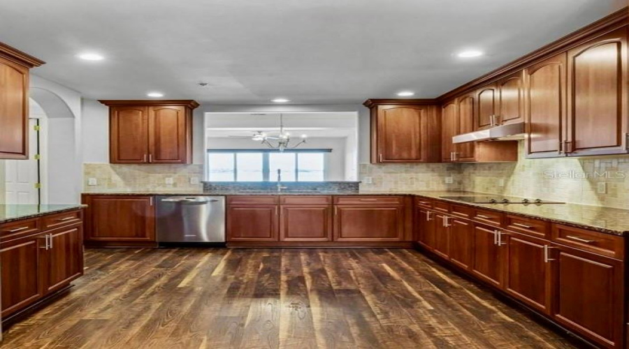 ORLANDO, Florida 32836, 3 Bedrooms Bedrooms, ,2 BathroomsBathrooms,Residential,For Sale,THE ESPLANADE,0,MFRO6366286