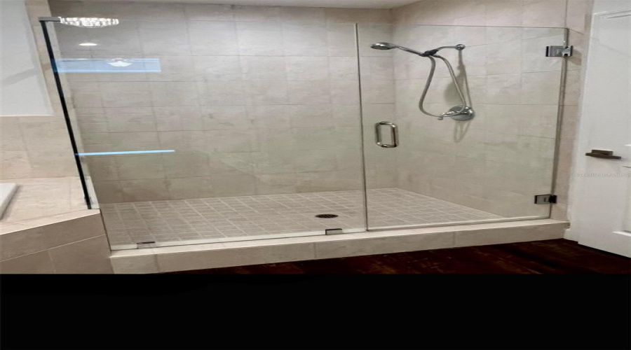 ORLANDO, Florida 32836, 3 Bedrooms Bedrooms, ,2 BathroomsBathrooms,Residential,For Sale,THE ESPLANADE,0,MFRO6366286