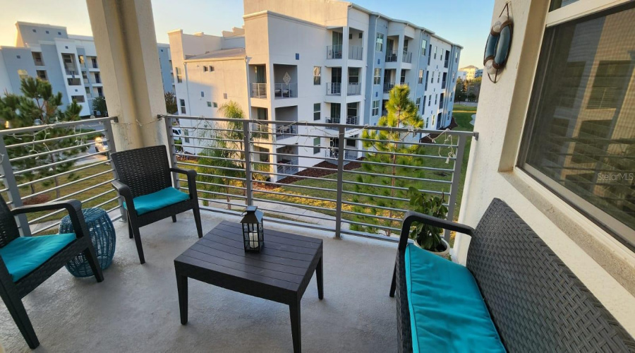 KISSIMMEE, Florida 34746, 2 Bedrooms Bedrooms, ,2 BathroomsBathrooms,Residential,For Sale,PARADOX,0,MFRO6368790