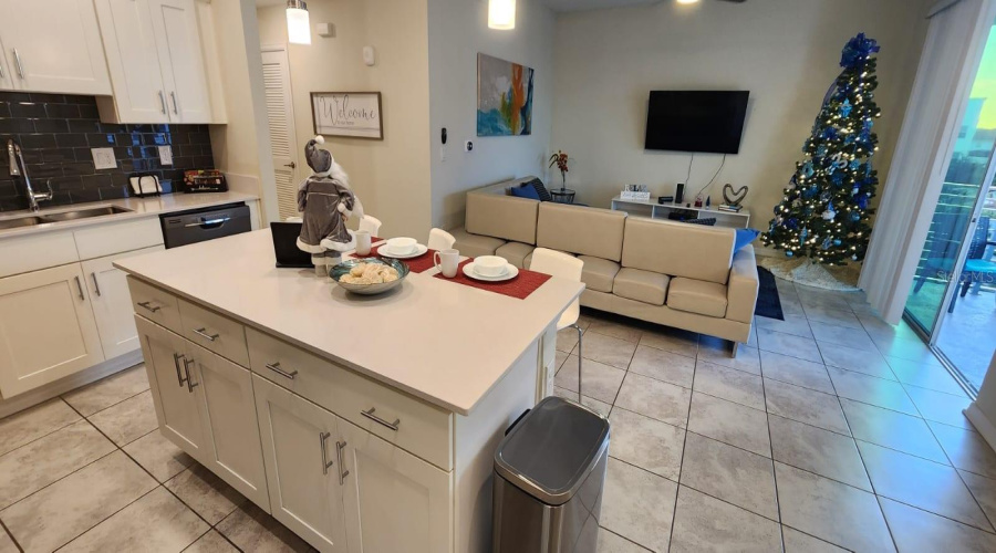 KISSIMMEE, Florida 34746, 2 Bedrooms Bedrooms, ,2 BathroomsBathrooms,Residential,For Sale,PARADOX,0,MFRO6368790