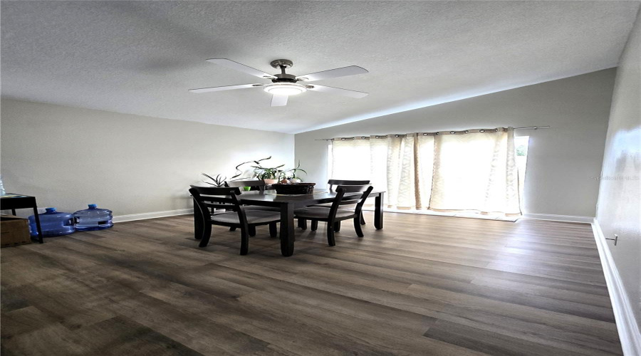 DAVENPORT, Florida 33897, 3 Bedrooms Bedrooms, ,2 BathroomsBathrooms,Residential,For Sale,PINEDALE,0,MFRO6368749