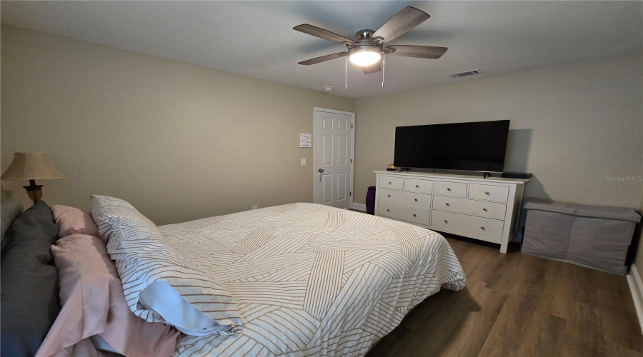 DAVENPORT, Florida 33897, 3 Bedrooms Bedrooms, ,2 BathroomsBathrooms,Residential,For Sale,PINEDALE,0,MFRO6368749