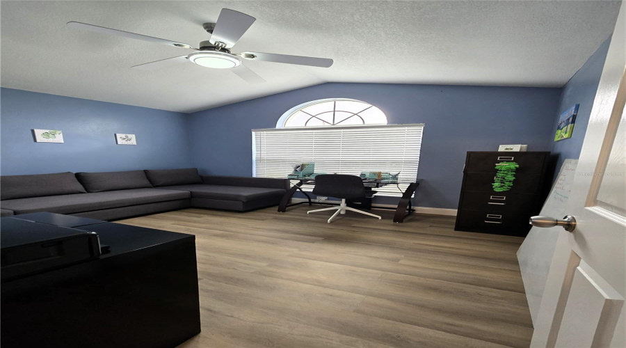 DAVENPORT, Florida 33897, 3 Bedrooms Bedrooms, ,2 BathroomsBathrooms,Residential,For Sale,PINEDALE,0,MFRO6368749