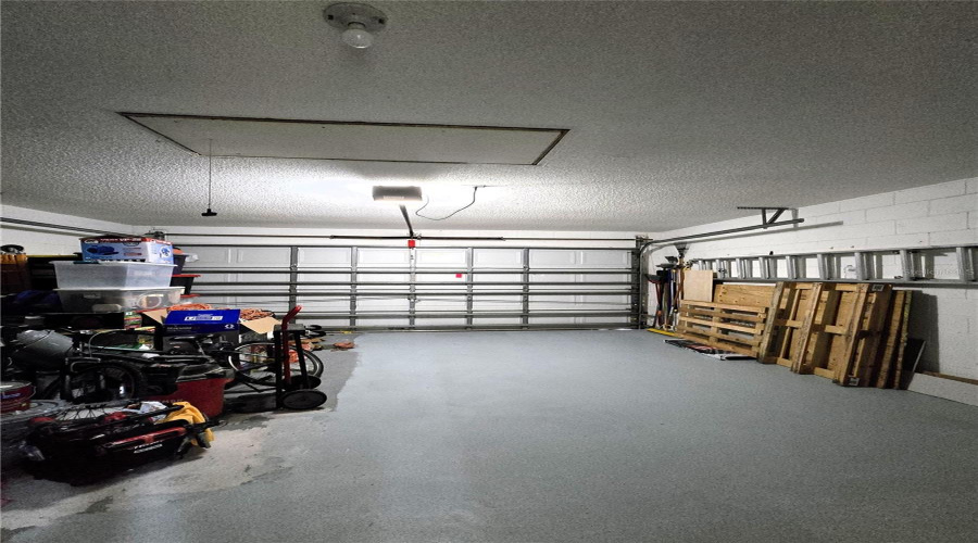 DAVENPORT, Florida 33897, 3 Bedrooms Bedrooms, ,2 BathroomsBathrooms,Residential,For Sale,PINEDALE,0,MFRO6368749