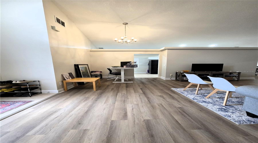 DAVENPORT, Florida 33897, 3 Bedrooms Bedrooms, ,2 BathroomsBathrooms,Residential,For Sale,PINEDALE,0,MFRO6368749