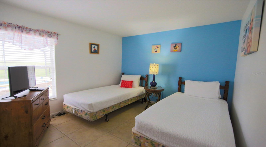 DAVENPORT, Florida 33897, 5 Bedrooms Bedrooms, ,3 BathroomsBathrooms,Residential,For Sale,SOLANA,0,MFRS5140239