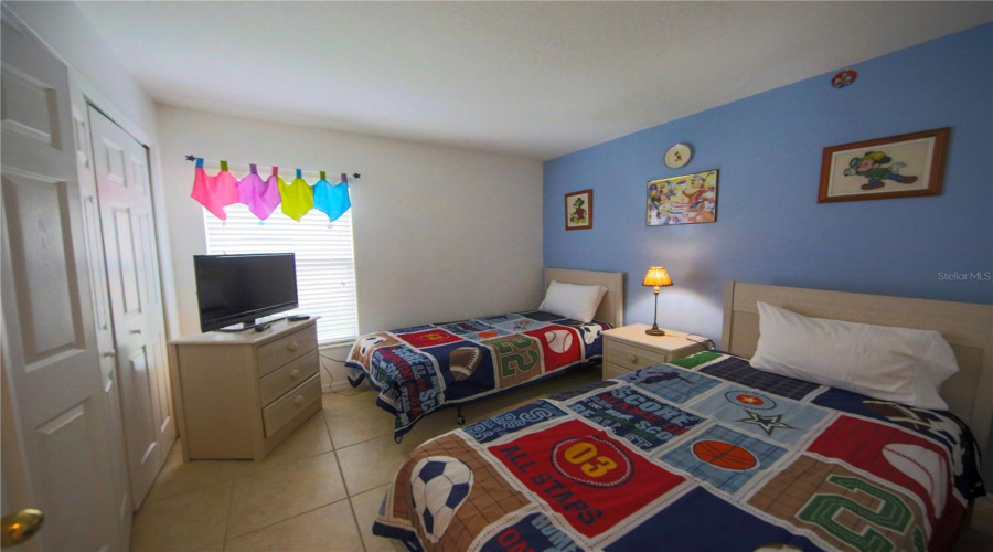 DAVENPORT, Florida 33897, 5 Bedrooms Bedrooms, ,3 BathroomsBathrooms,Residential,For Sale,SOLANA,0,MFRS5140239