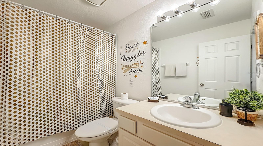 KISSIMMEE, Florida 34747, 5 Bedrooms Bedrooms, ,5 BathroomsBathrooms,Residential,For Sale,TEASCONE,0,MFRO6368815