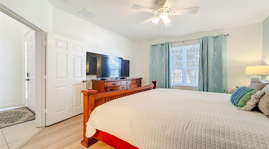 KISSIMMEE, Florida 34747, 5 Bedrooms Bedrooms, ,5 BathroomsBathrooms,Residential,For Sale,TEASCONE,0,MFRO6368815