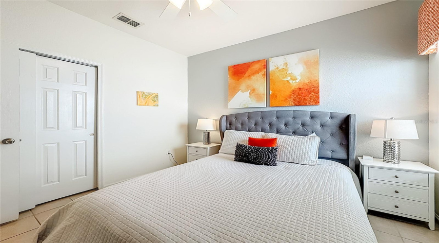 KISSIMMEE, Florida 34747, 5 Bedrooms Bedrooms, ,5 BathroomsBathrooms,Residential,For Sale,TEASCONE,0,MFRO6368815