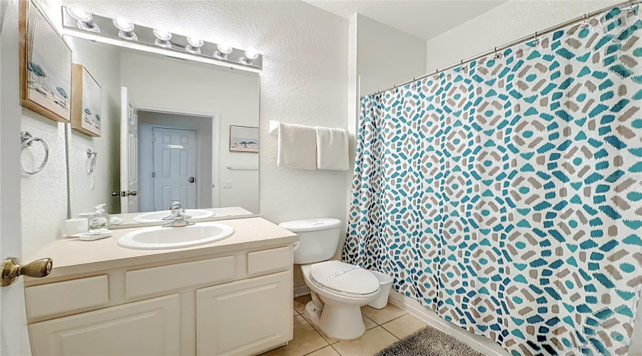 KISSIMMEE, Florida 34747, 5 Bedrooms Bedrooms, ,5 BathroomsBathrooms,Residential,For Sale,TEASCONE,0,MFRO6368815