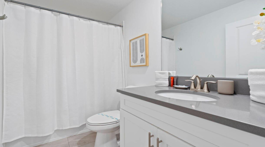 KISSIMMEE, Florida 34746, 8 Bedrooms Bedrooms, ,5 BathroomsBathrooms,Residential,For Sale,PENELOPE,0,MFRO6366087