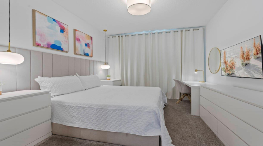 KISSIMMEE, Florida 34746, 8 Bedrooms Bedrooms, ,5 BathroomsBathrooms,Residential,For Sale,PENELOPE,0,MFRO6366087