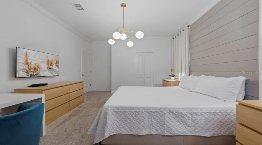 KISSIMMEE, Florida 34746, 8 Bedrooms Bedrooms, ,5 BathroomsBathrooms,Residential,For Sale,PENELOPE,0,MFRO6366087