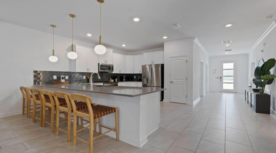 KISSIMMEE, Florida 34746, 8 Bedrooms Bedrooms, ,5 BathroomsBathrooms,Residential,For Sale,PENELOPE,0,MFRO6366087