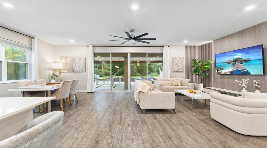 DAVENPORT, Florida 33837, 5 Bedrooms Bedrooms, ,3 BathroomsBathrooms,Residential,For Sale,WESTCHESTER,0,MFRO6346237