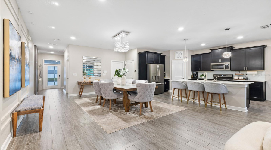 DAVENPORT, Florida 33837, 5 Bedrooms Bedrooms, ,3 BathroomsBathrooms,Residential,For Sale,WESTCHESTER,0,MFRO6346237