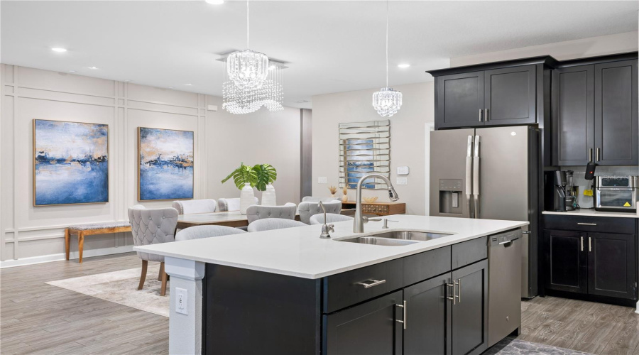 DAVENPORT, Florida 33837, 5 Bedrooms Bedrooms, ,3 BathroomsBathrooms,Residential,For Sale,WESTCHESTER,0,MFRO6346237