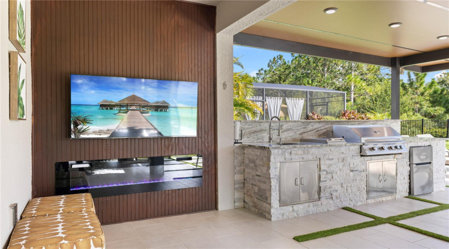 DAVENPORT, Florida 33837, 5 Bedrooms Bedrooms, ,3 BathroomsBathrooms,Residential,For Sale,WESTCHESTER,0,MFRO6346237